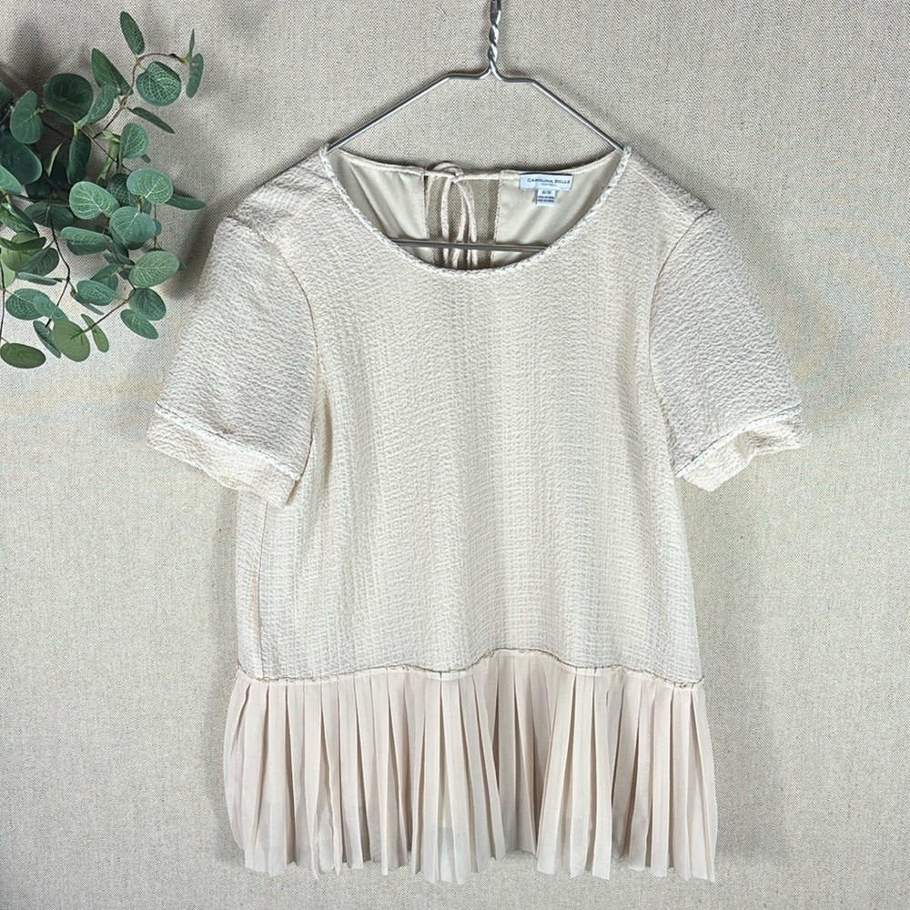 Carolina Belle Montreal > Cream Peplum Short Sleeve Top Medium